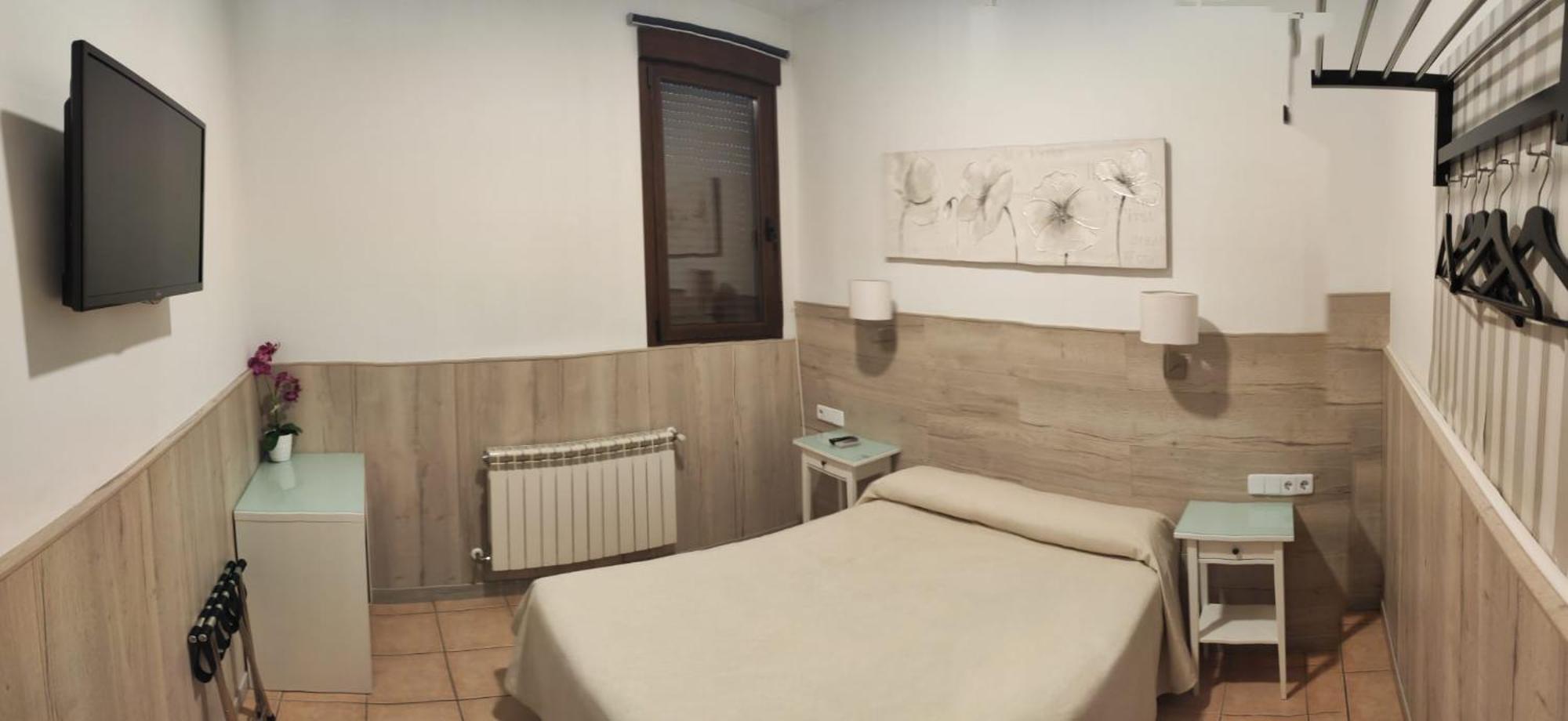 Hostal Maria Ronda Madrid Bagian luar foto